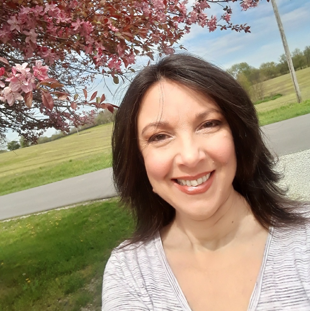 Meet your Posher, Gina